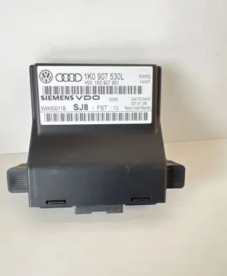 Volkswagen Golf V Gateway control module 1K0907530L 1K0907951