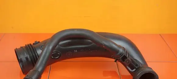 Citroen DS3 Intercooler hose/pipe V758368480 5FR