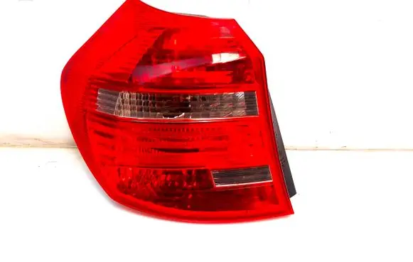 BMW 1 E81 E87 Rear/tail lights 7184955