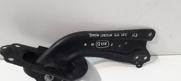 Toyota C-HR I Rear control arm
