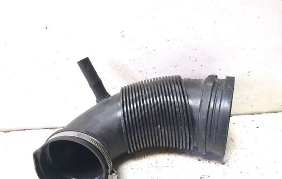 Audi A4 S4 B9 Air intake hose/pipe 04E129629