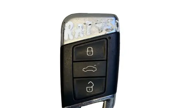 Volkswagen PASSAT B8 Ignition key/card 3G0959752 490FG4GW