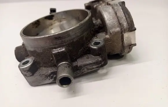 Mercedes-Benz R W251 Throttle valve A1131410125