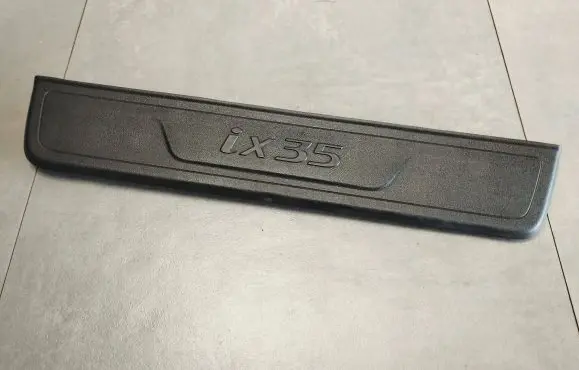 Hyundai ix35 Other sill/pillar trim element 858782Y100