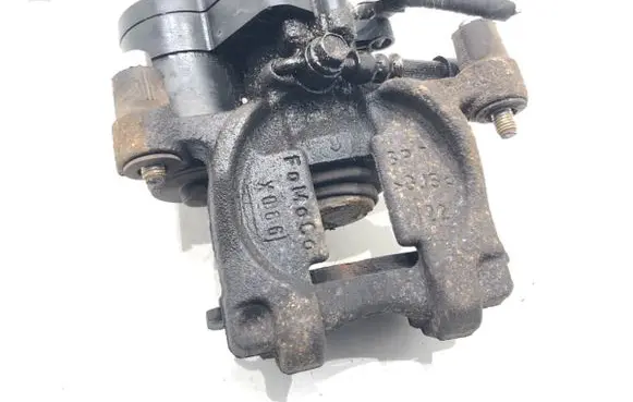 Rear brake caliper