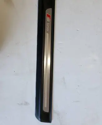 Audi Q7 4M Front sill trim cover 4M0853374B 4M0853374A
