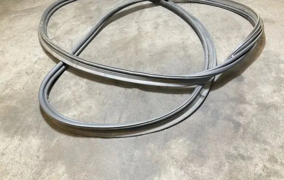 Lexus RX 450H Loading door rubber seal (on body) 