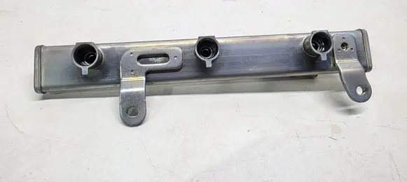 Renault Clio V Fuel main line pipe 175204021R