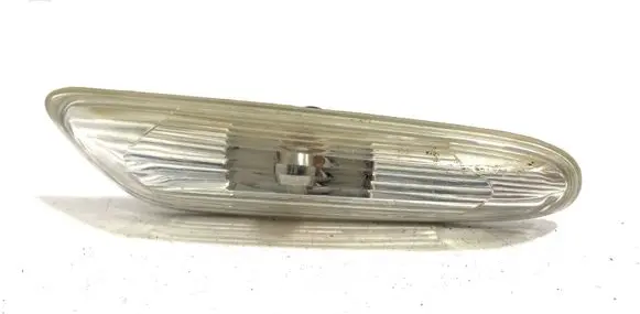 BMW 1 E81 E87 Front fender indicator light 6939816