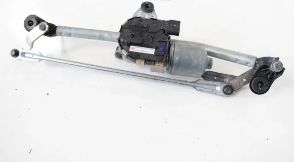 Audi A3 S3 8V Front wiper linkage and motor 8V1955119A