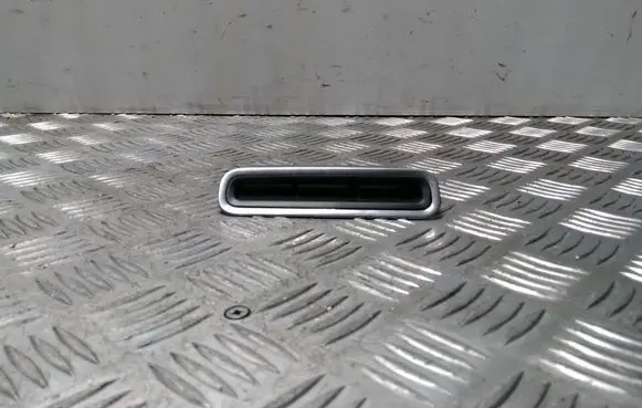 Volvo S80 Dashboard side air vent grill/cover trim 30755424