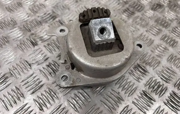 Alfa Romeo Stelvio Engine mount bracket 00505515130 50551513