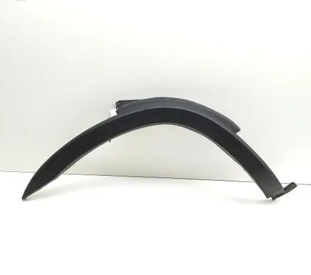 Iveco Daily 6th gen Front arch trim EZZ5801762163 KZ5801762327
