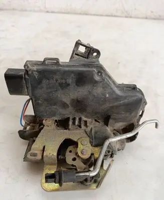 Audi A6 S6 C5 4B Front door lock PA6630FV 4B1837