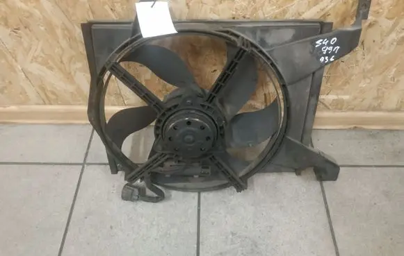 Volvo S40 Electric radiator cooling fan 82402764