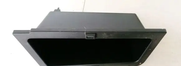 Chevrolet Captiva Glove box 96630544