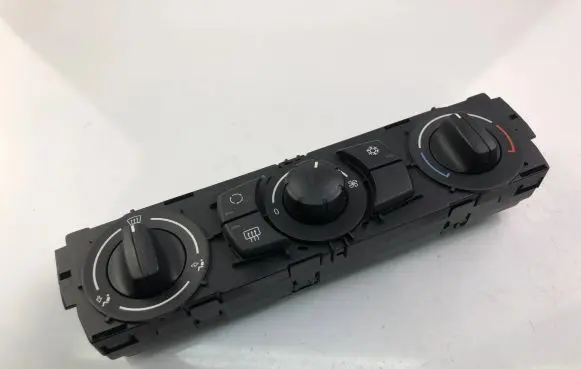BMW 1 E81 E87 Interior fan control switch 9168116