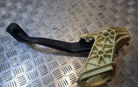 BMW 5 F10 F11 Brake pedal 6782665 35116782665