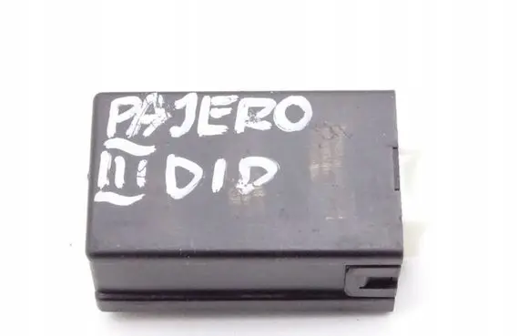 Mitsubishi Pajero Other relay MR583832