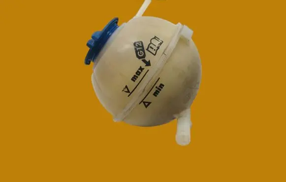 Volkswagen Polo V 6R Coolant expansion tank/reservoir 6Q0121407B