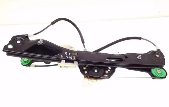 BMW 1 E81 E87 Front window lifting mechanism without motor 7067795S 7138465E