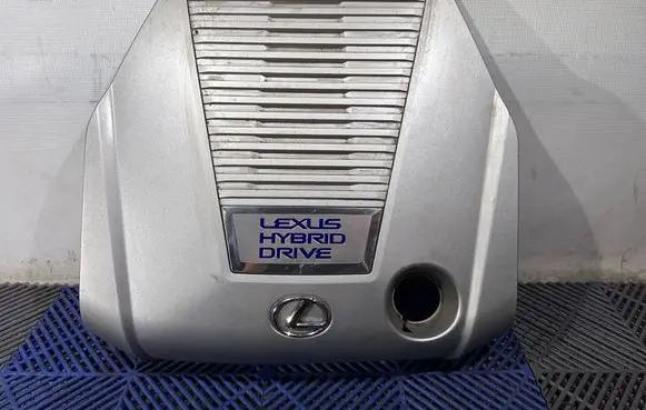 Lexus GS 300 350 430 450H Engine cover (trim)