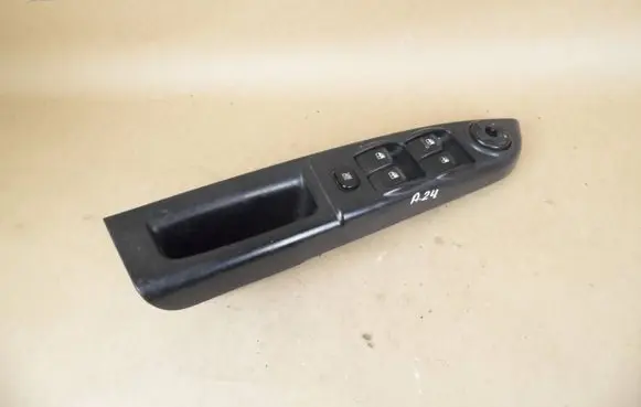 Hyundai Getz Quarter vent window switch 