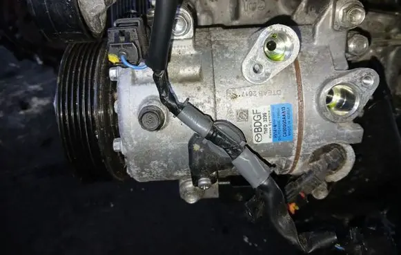 Mazda CX-30 Air conditioning (A/C) compressor (pump) CA500G5AAA13