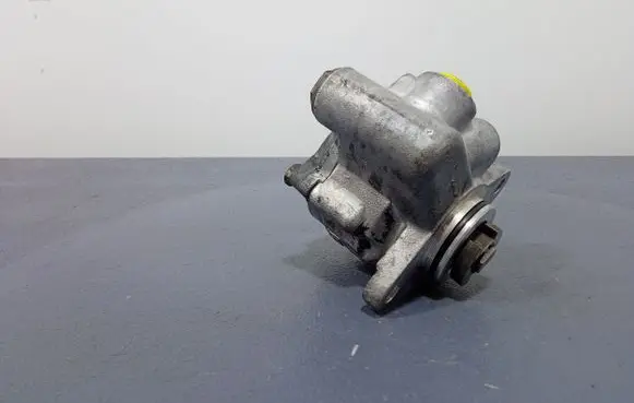 Iveco Daily 3rd gen Power steering pump 7683955126