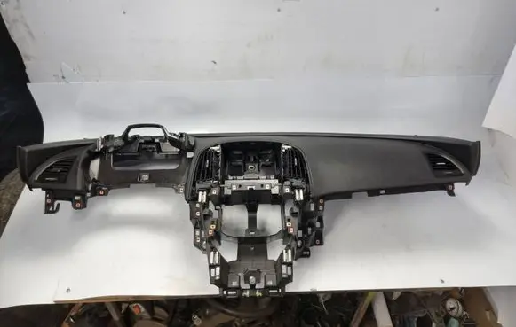 Opel Astra J Dashboard 39021702