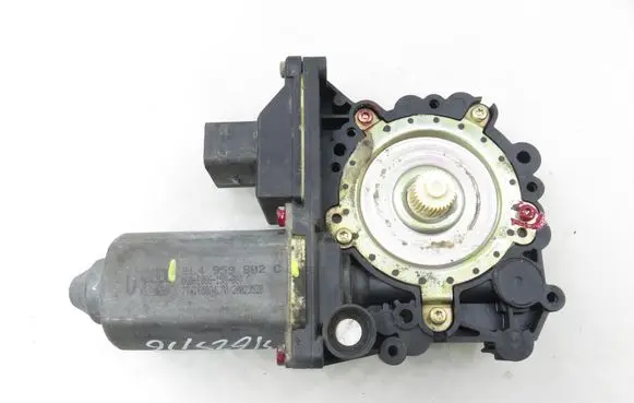Audi A3 S3 8L Front door window regulator motor 8L4959802C
