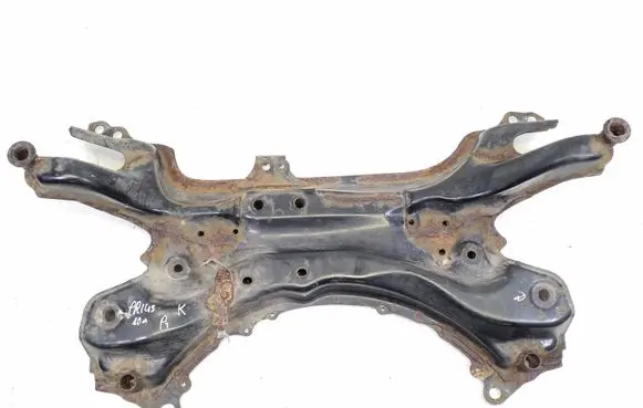 Toyota Prius (XW30) Front subframe