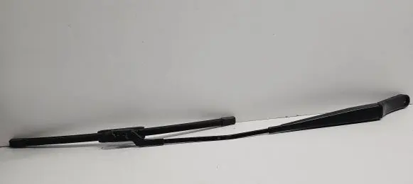 Volkswagen PASSAT B6 Front wiper blade arm