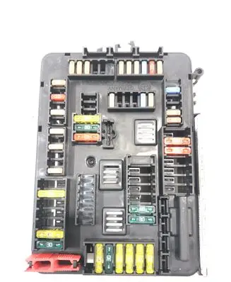 BMW 1 F20 F21 Fuse module 9337881 03112013 19447000001