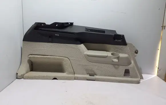 Volvo XC90 Trunk/boot side trim panel 31322571