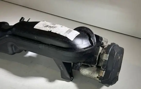 BMW X5 F15 Intake manifold 7601432 7555944