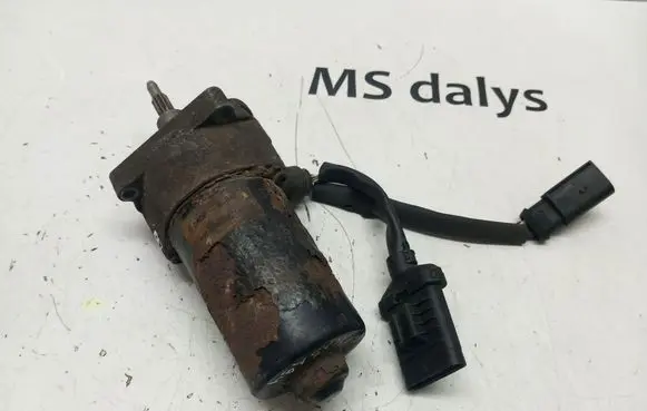 Mercedes-Benz GL X164 Rear gearbox reducer motor A1645400288 1645400288