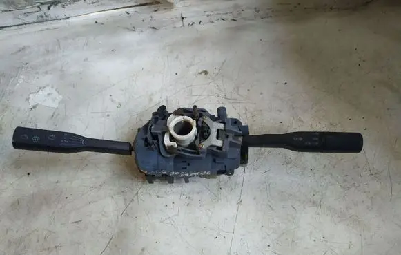 Mazda 626 Indicator stalk 177698