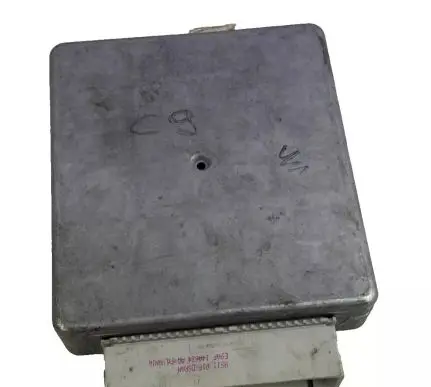 Ford Focus Engine control unit/module 98AB12A650CBG CAD9A12 DDSS1XBSJ9Q