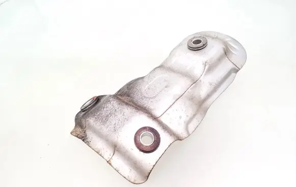 Toyota Auris 150 Exhaust heat shield