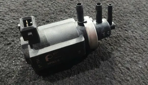 Audi A6 S6 C5 4B Turbo solenoid valve 059906627 18799 991125