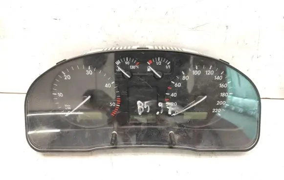 Volkswagen PASSAT B5 Speedometer (instrument cluster) 09052009903