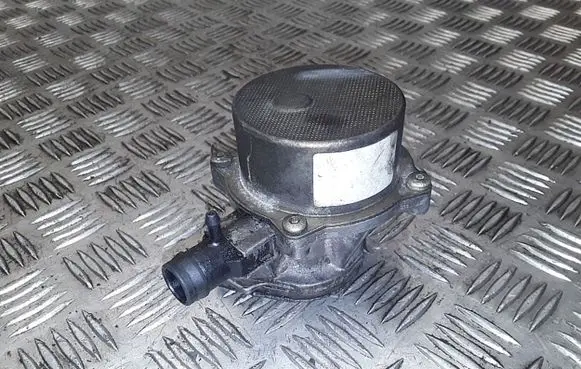 Renault Scenic RX Vacuum pump