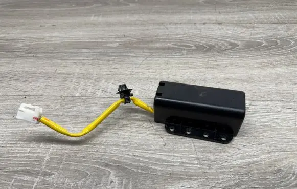 Mitsubishi Outlander Passenger airbag on/off switch 8610A054