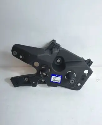 Volvo XC60 Fender mounting bracket 32288929autoas5 32288929