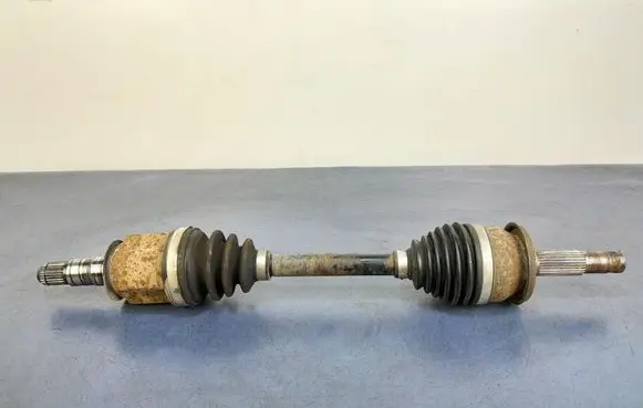 Infiniti Q50 Rear driveshaft 