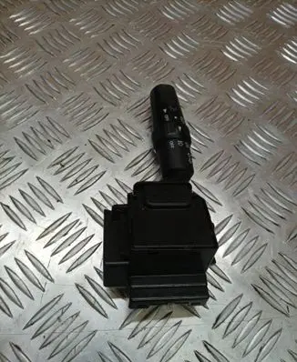 Mazda 5 Wiper control stalk 17D682
