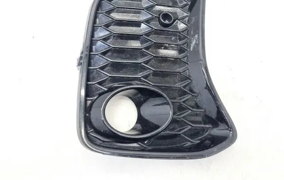 Suzuki Swace Front fog light trim/grill 8148102C80