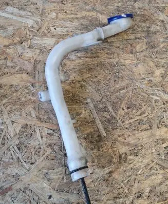 Honda Civic Window washer liquid tank fill tube 