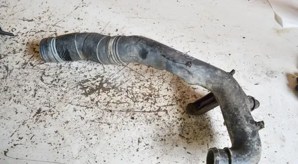 Volkswagen Polo IV 9N3 Intercooler hose/pipe 6Q0129654BD